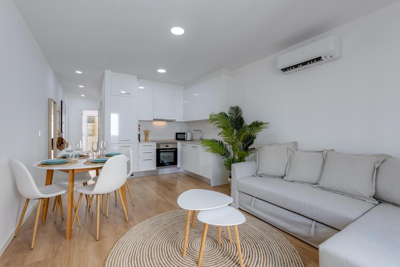 Apartamento T2 Rosa Dos Ventos, A/C & Terrace - Casas & Papeis Armação de Pêra Exterior foto