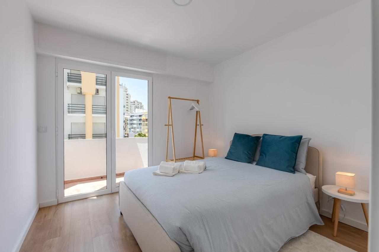 Apartamento T2 Rosa Dos Ventos, A/C & Terrace - Casas & Papeis Armação de Pêra Exterior foto