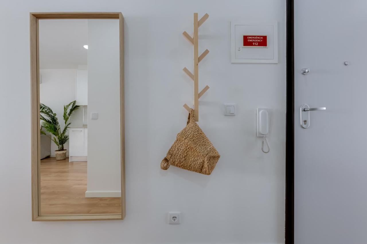 Apartamento T2 Rosa Dos Ventos, A/C & Terrace - Casas & Papeis Armação de Pêra Exterior foto