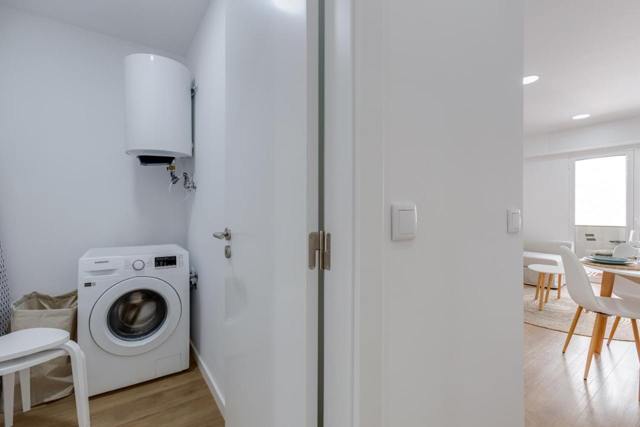 Apartamento T2 Rosa Dos Ventos, A/C & Terrace - Casas & Papeis Armação de Pêra Exterior foto